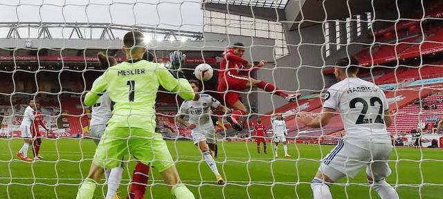  第戎客场顽强逼平亚眠，保级路上收获宝贵平局