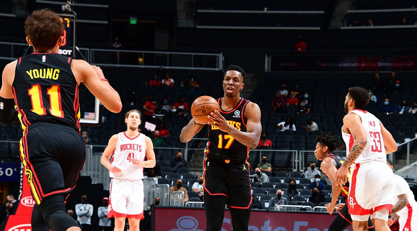  特雷杨三分雨老鹰客场浇灭尼克斯火焰